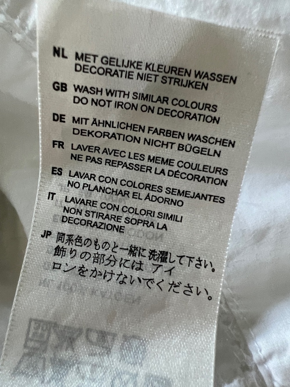 Oilily Crisp White Cotton Dress with Colorful Embroidery EUC - Picture 8 of 8